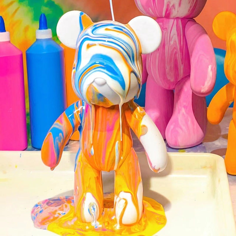 Figura de oso fluido de pintur - Photography Desk reseña y precio